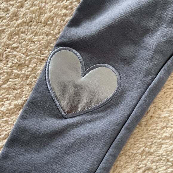 Heart patches pants for toddler girl - Picture 2 of 3